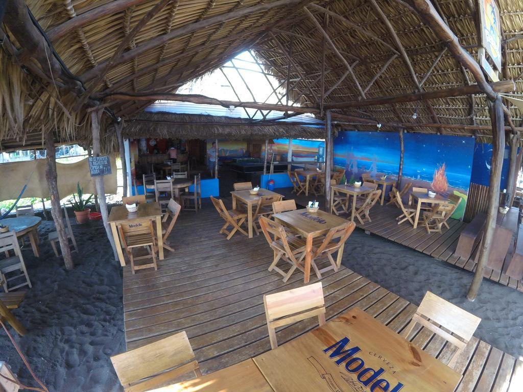 Hotel El Delfin Монтерико Екстериор снимка